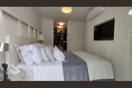 Apartamento à venda com 3 quartos, 193m² em Itaipu, Niterói