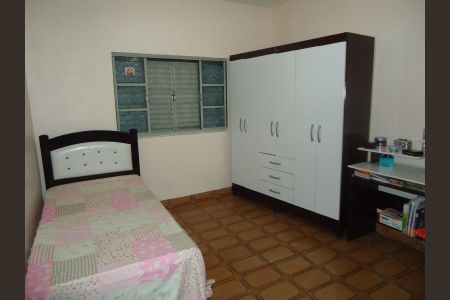 Quarto de casa à venda com 3 quartos, 153m² em Vila Conde do Pinhal, São Paulo