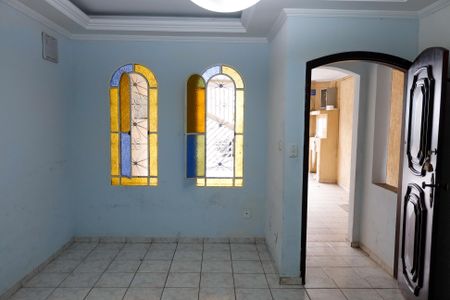 sala de casa à venda com 3 quartos, 180m² em São Pedro, Osasco