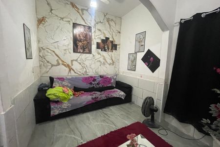 Sala de casa para alugar com 6 quartos, 180m² em Santo Antonio, Duque de Caxias