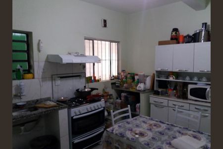 Casa à venda com 3 quartos, 138m² em Jardim Maria Duarte, São Paulo