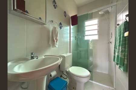 Banheiro suíte de apartamento para alugar com 1 quarto, 70m² em Campeche Leste, Florianópolis