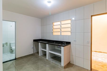 Cozinha de casa para alugar com 1 quarto, 40m² em Jardim das Esmeraldas, São Paulo
