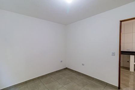 Quarto de casa para alugar com 1 quarto, 40m² em Jardim das Esmeraldas, São Paulo