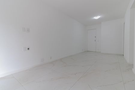 Sala de apartamento para alugar com 2 quartos, 70m² em Ipanema, Rio de Janeiro