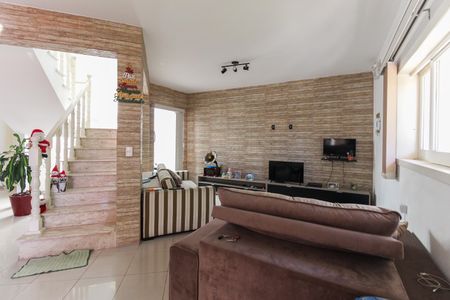 Sala de casa para alugar com 4 quartos, 451m² em Vila Curuçá Velha, São Paulo