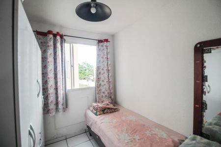 Quarto 2 de apartamento para alugar com 2 quartos, 50m² em Cerâmica, Nova Iguaçu