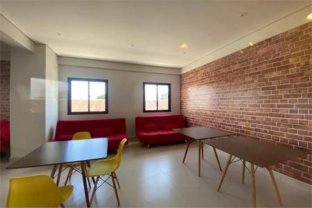 Apartamento à venda com 2 quartos, 59m² em Bonfim, Osasco