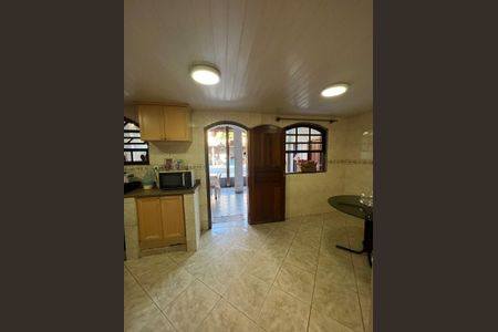 Cozinha de casa para alugar com 3 quartos, 90m² em Alcantara, São Gonçalo