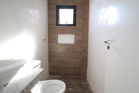 Banheiro de apartamento à venda com 2 quartos, 107m² em Parque Novo Oratório, Santo André