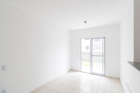 Sala de apartamento para alugar com 2 quartos, 56m² em Campo Grande, Rio de Janeiro