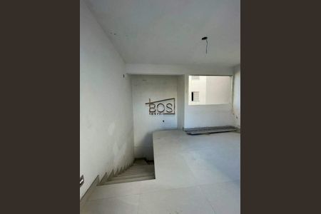 Apartamento à venda com 3 quartos, 131m² em Santo Antônio, Belo Horizonte