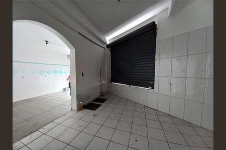 Casa à venda com 2 quartos, 300m² em Jardim Pinheiros, São Paulo