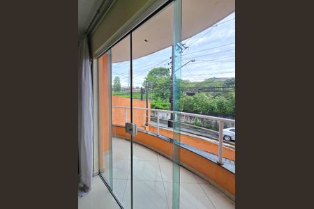 Sacada de casa à venda com 3 quartos, 200m² em Ferrazópolis, São Bernardo do Campo