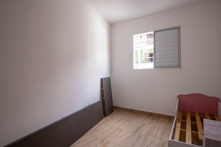 Apartamento para alugar com 2 quartos, 52m² em Jardim Santa Rosa, Taboão da Serra