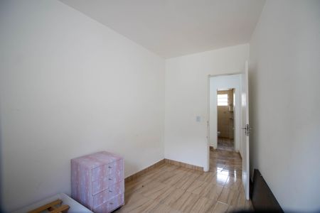 Apartamento para alugar com 2 quartos, 52m² em Jardim Santa Rosa, Taboão da Serra