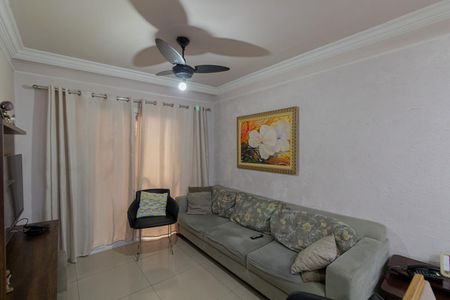 Sala de casa de condomínio para alugar com 3 quartos, 120m² em Cangaiba, São Paulo