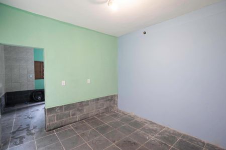 Sala de casa para alugar com 2 quartos, 150m² em Nacional, Contagem
