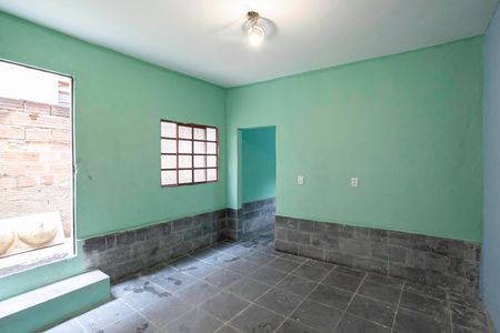 Sala de casa para alugar com 2 quartos, 150m² em Nacional, Contagem