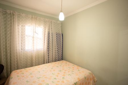 QUARTO 1 de casa à venda com 2 quartos, 300m² em Vila Guaca, São Paulo