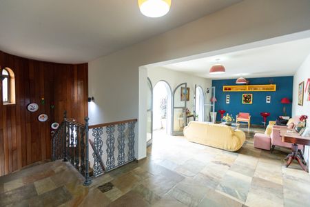 Casa à venda com 3 quartos, 332m² em Vila Nogueira, Campinas