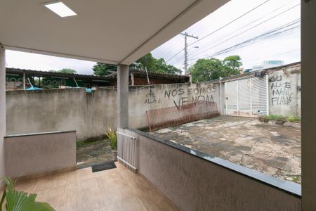 Varanda de casa à venda com 3 quartos, 364m² em Juliana, Belo Horizonte