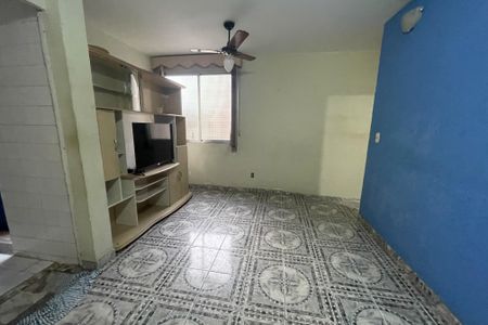 Sala de apartamento para alugar com 2 quartos, 54m² em Vila Oito de Maio, Duque de Caxias