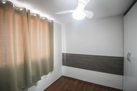 Quarto 1 de apartamento para alugar com 2 quartos, 51m² em Vila Dagmar, Belford Roxo