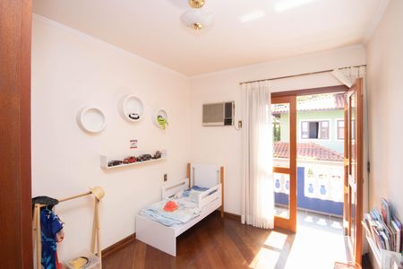 Quarto 1 de casa para alugar com 4 quartos, 300m² em Vila Albertina, São Paulo