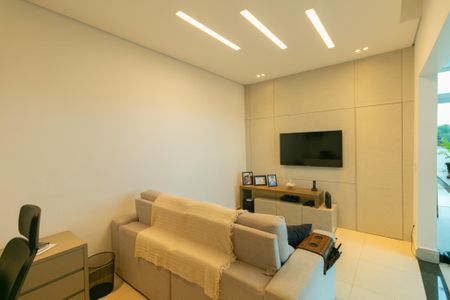 Apartamento à venda com 3 quartos, 218m² em Manacás, Belo Horizonte