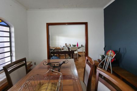 Sala de casa para alugar com 6 quartos, 400m² em Jardim do Lago, Campinas