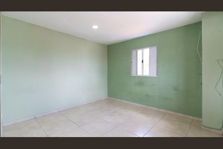 QuartoQuarto de casa para alugar com 1 quarto, 50m² em Jardim Danfer, São Paulo