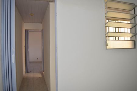 Quarto 1 de casa para alugar com 2 quartos, 36m² em Vila Carrão, São Paulo