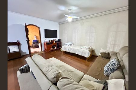 Sala de casa para alugar com 3 quartos, 140m² em Jardim Santa Beatriz, Guarulhos