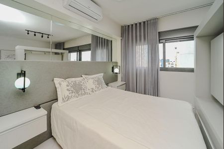 Quarto de kitnet/studio à venda com 1 quarto, 39m² em Bela Vista, Porto Alegre