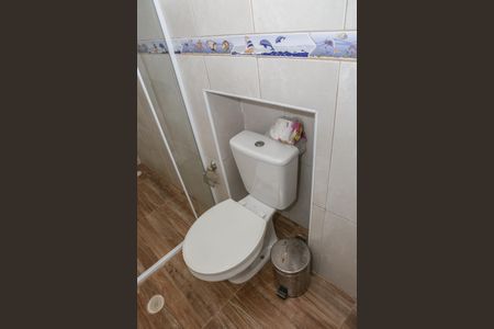 Banheiro de casa para alugar com 1 quarto, 30m² em Vila Romana, São Paulo