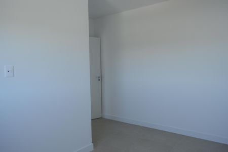 Quarto de apartamento para alugar com 1 quarto, 57m² em Jardim Santa Helena, Suzano