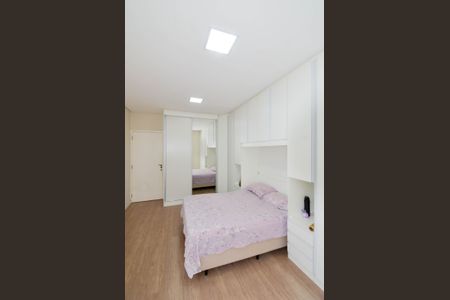 Casa à venda com 3 quartos, 130m² em Jardim Silvia, Guarulhos