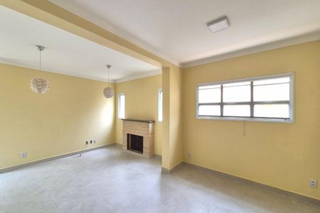 Sala de casa de condomínio à venda com 4 quartos, 291m² em Jardim Nova Europa, Campinas