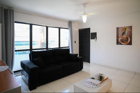 Sala de casa para alugar com 2 quartos, 200m² em Vila Liviero, São Paulo