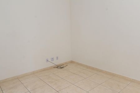 Sala de apartamento para alugar com 2 quartos, 43m² em Cosmos, Rio de Janeiro