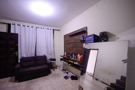 Casa à venda com 2 quartos, 95m² em Vila Santo Estefano, São Paulo