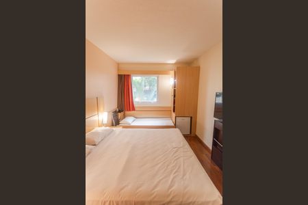 Quarto de kitnet/studio à venda com 1 quarto, 19m² em Savassi, Belo Horizonte