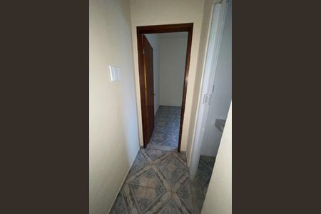 Corredor de casa para alugar com 1 quarto, 42m² em Parque Lafaiete, Duque de Caxias