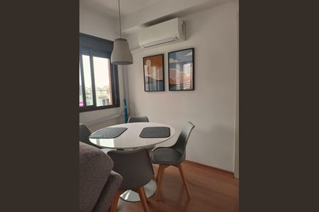 Sala de apartamento para alugar com 1 quarto, 48m² em Independência, Porto Alegre