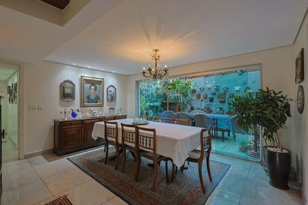 Sala de apartamento para alugar com 3 quartos, 223m² em Funcionários, Belo Horizonte