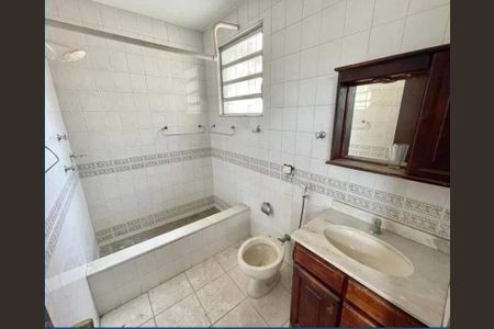 Casa à venda com 4 quartos, 450m² em Rocha Miranda, Rio de Janeiro