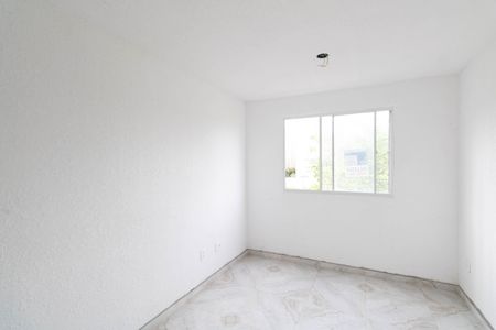 Sala de apartamento para alugar com 2 quartos, 42m² em Guaratiba, Rio de Janeiro