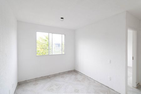 Sala de apartamento para alugar com 2 quartos, 42m² em Guaratiba, Rio de Janeiro