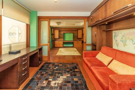 Sala de apartamento para alugar com 4 quartos, 385m² em Moinhos de Vento, Porto Alegre